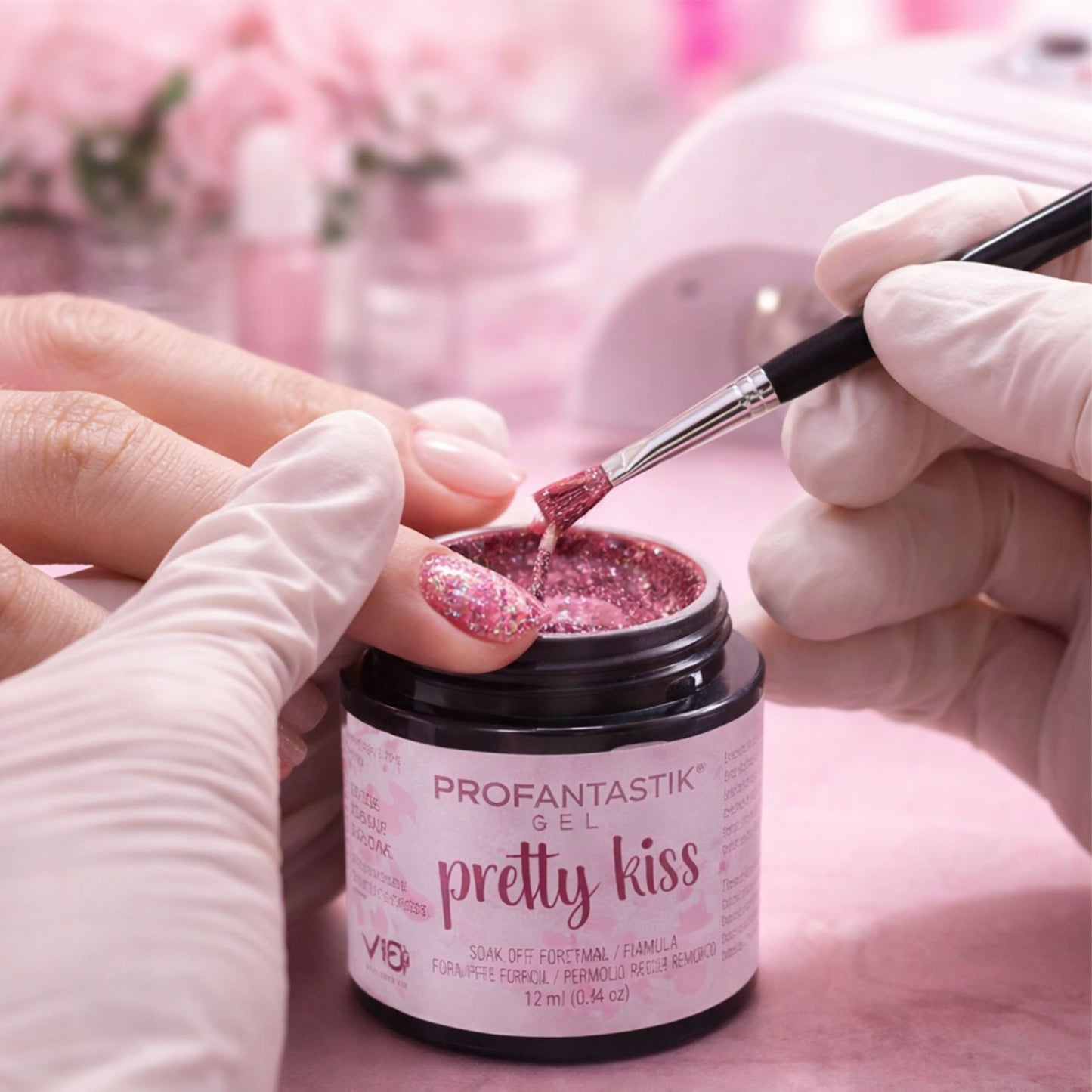 PRETTY KISS